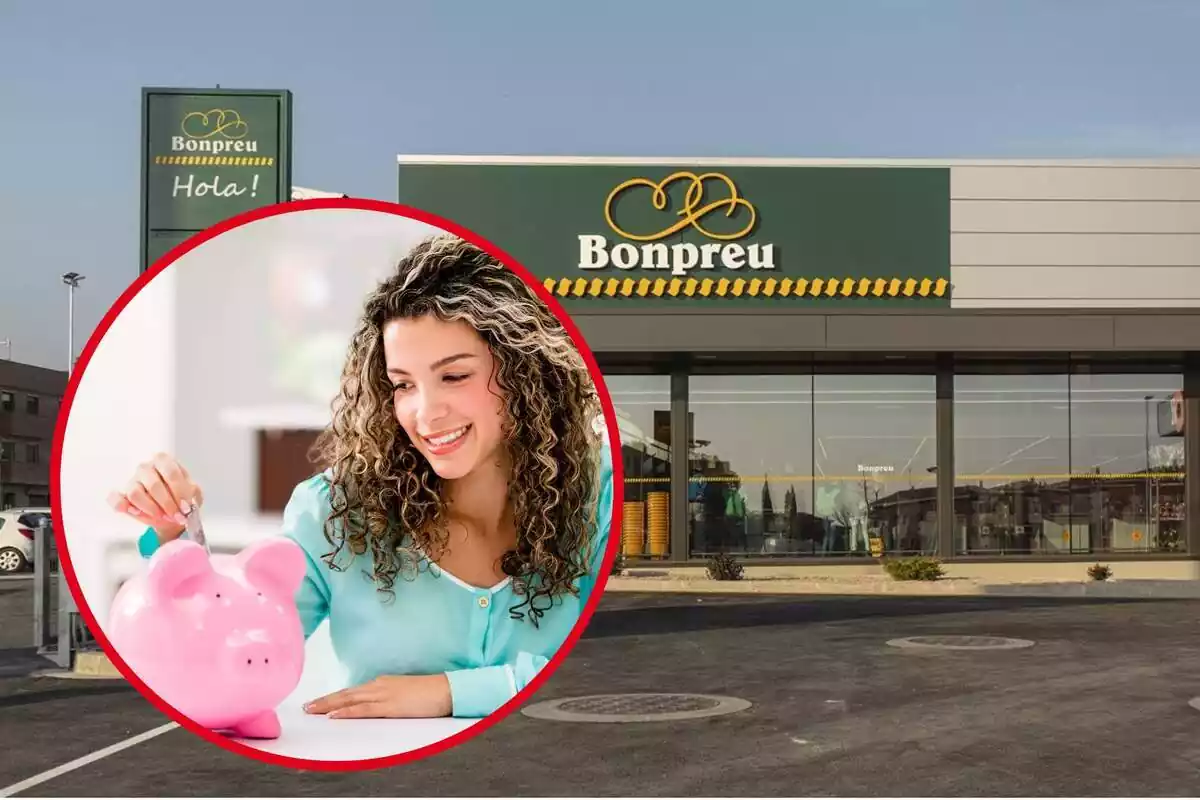 Montaje con una imagen del exterior de un establecimiento Bonpreu y a la izquierda, dentro de un círculo, una chica metiendo dinero en una hucha