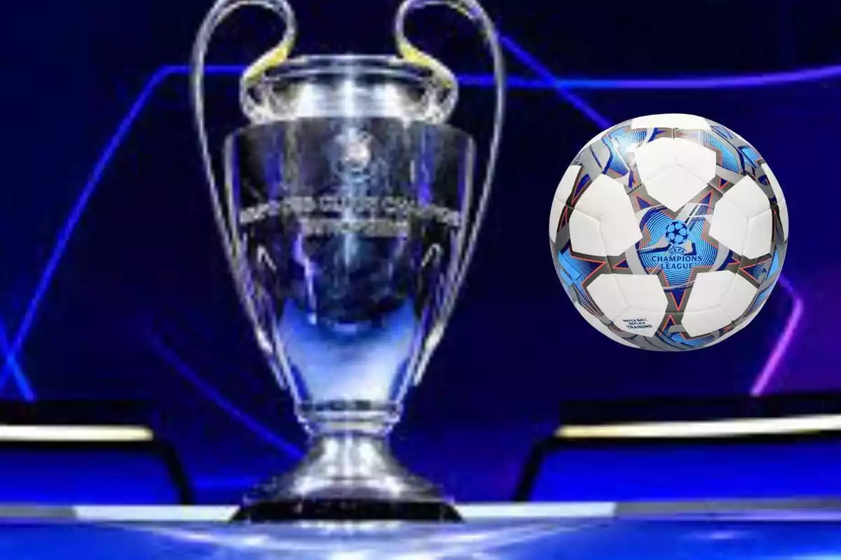 Copa de la Champions League con balon de la Champions League