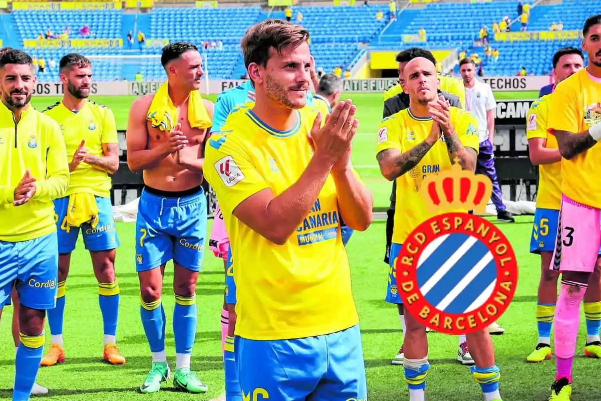 Futbolistas de la UD Las Palmas en la despedida de Eric Curbelo