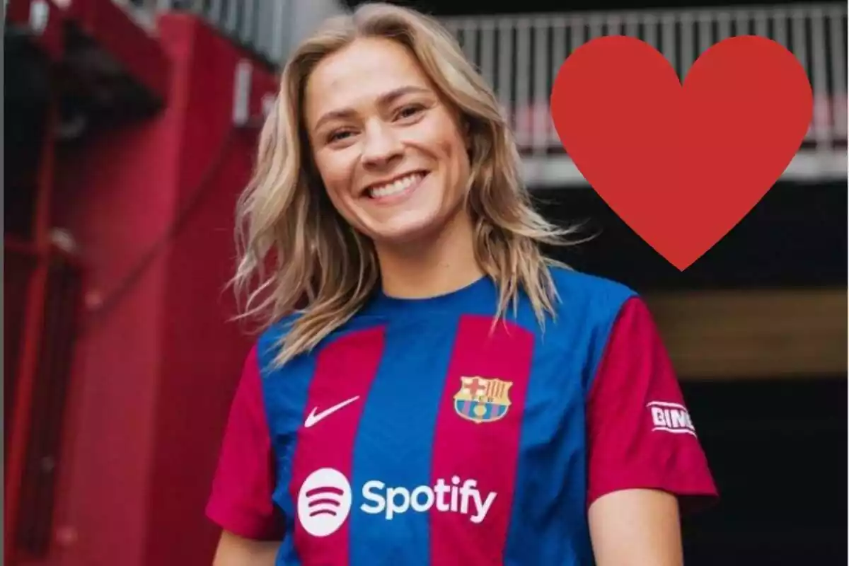 Fridolina Rolfo con la camiseta del Barça
