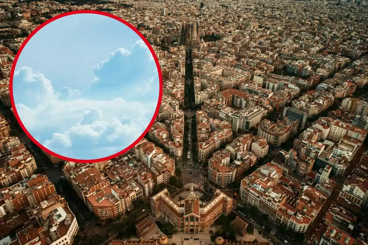 Vista aérea de una ciudad con un círculo rojo en el centro que muestra una imagen de nubes en el cielo.