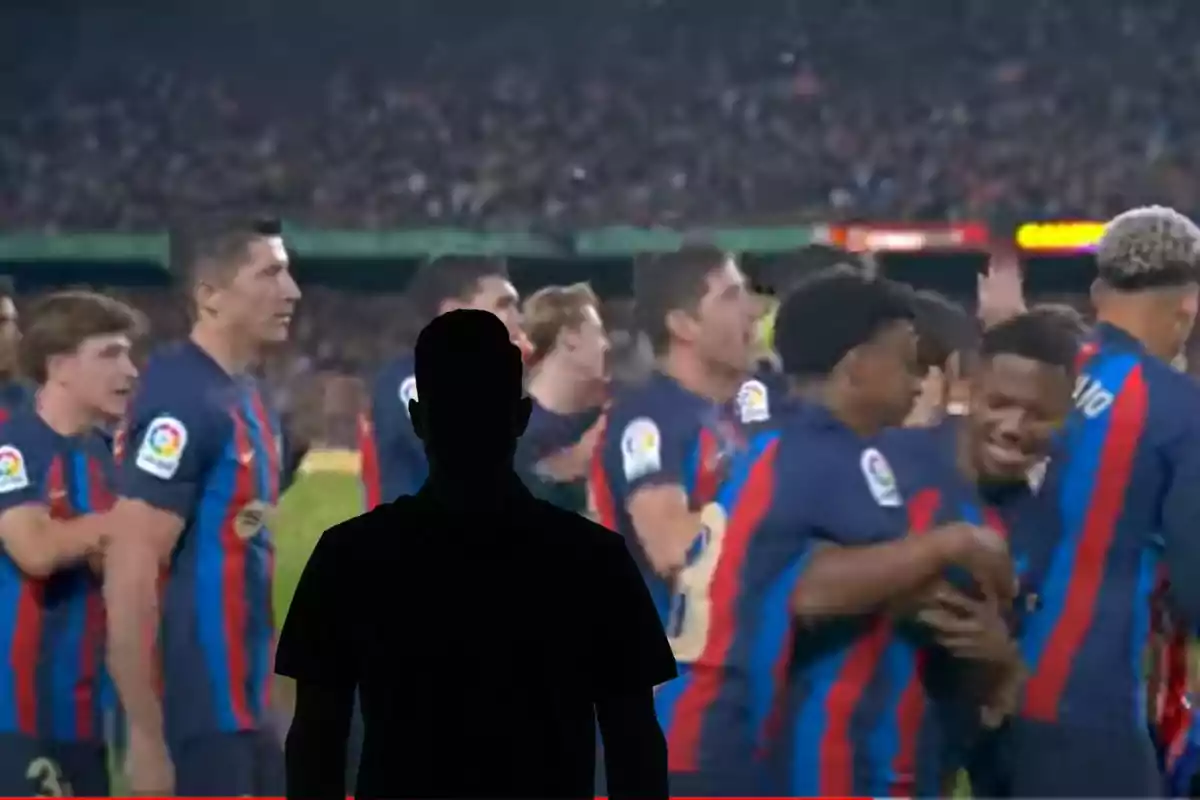 Montage con el equipo del Barça y una sombra negra en el centro de la imagen
