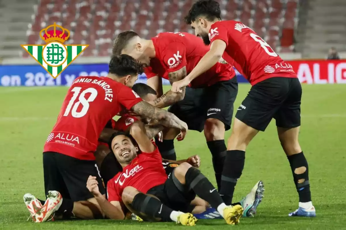 Jugadores del Mallorca celebrando un gol