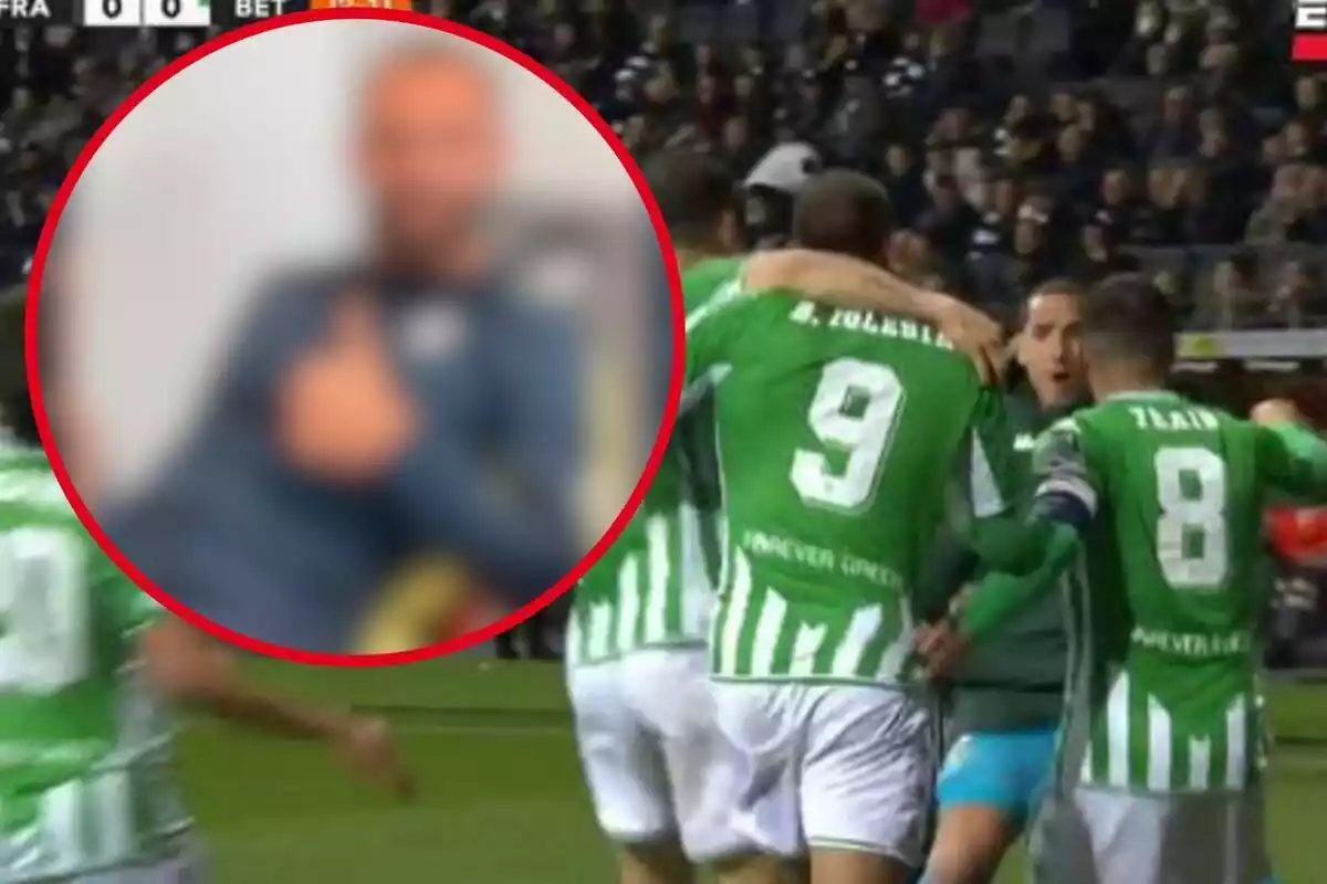 Montaje con una imagen de jugadores del Real Betis, durante un partido de fútbol, destacando Borja Iglesias. A la izquierda, dentro de un círculo, el jugador referenciado en la noticia