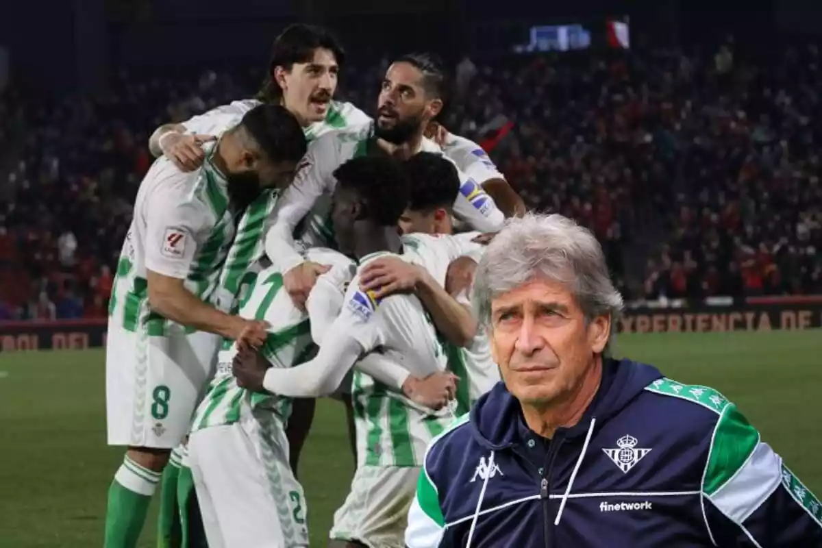 Manuel Pellegrini y los jugadores del Real Betis celebrando un gol