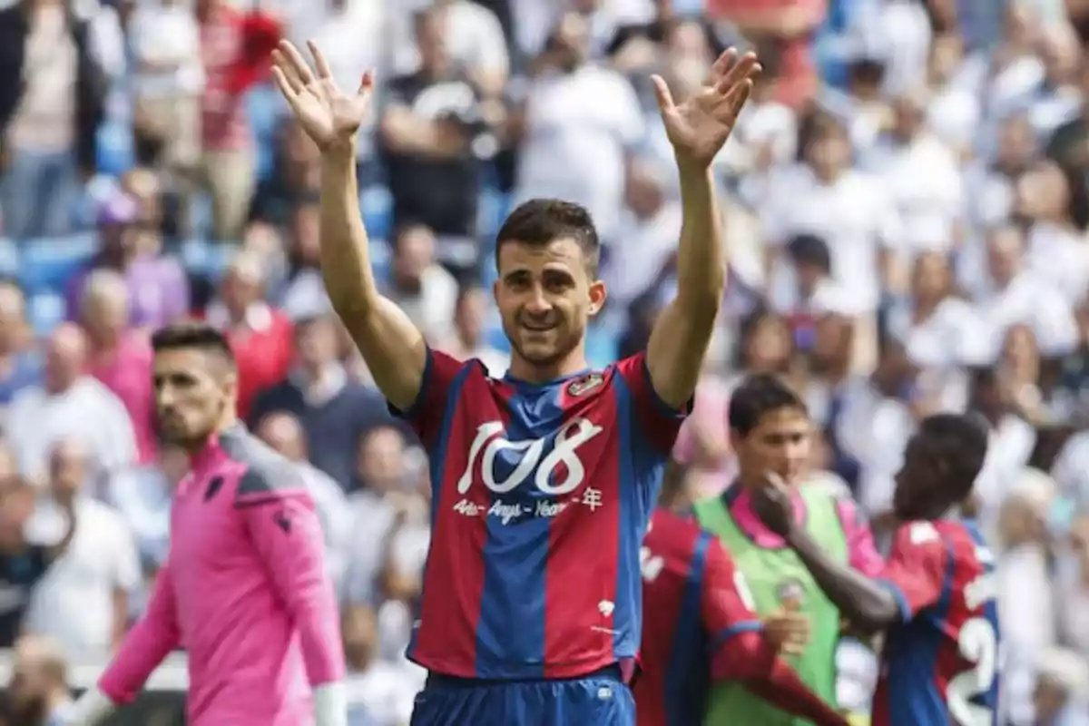 Sergio Postigo en un partido con el Levante hace unas temporadas